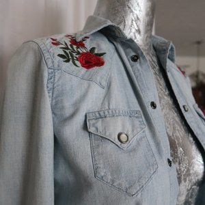 RALPH RAULEN, western style jean shirt with roses